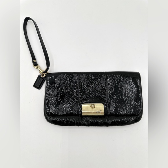 Coach Kristin Black Patent Leather Clutch/Wristlet - Picture 1 of 6